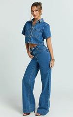 Serena Top - Denim Button Down Short Sleeve Top in Dark Blue Wash