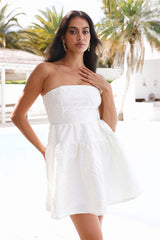 Silhouette Of Dreams Strapless Mini Dress White