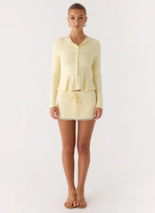 Get No Sleep Mini Skort Butter Yellow