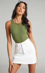 Levi's Curve - High Rise Decon Denim Skirt in Luxor Heat