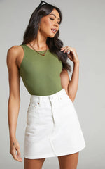 Levi's Curve - High Rise Decon Denim Skirt in Luxor Heat