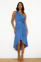 Holding On Midi Dress Blue